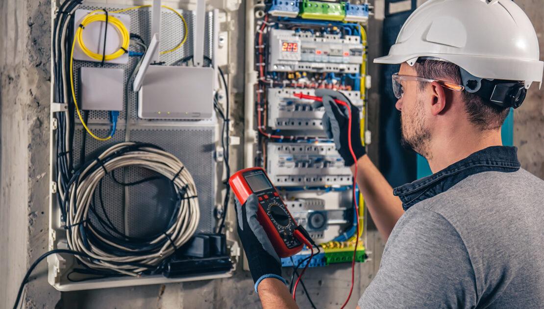 Técnico em Eletroeletrônica